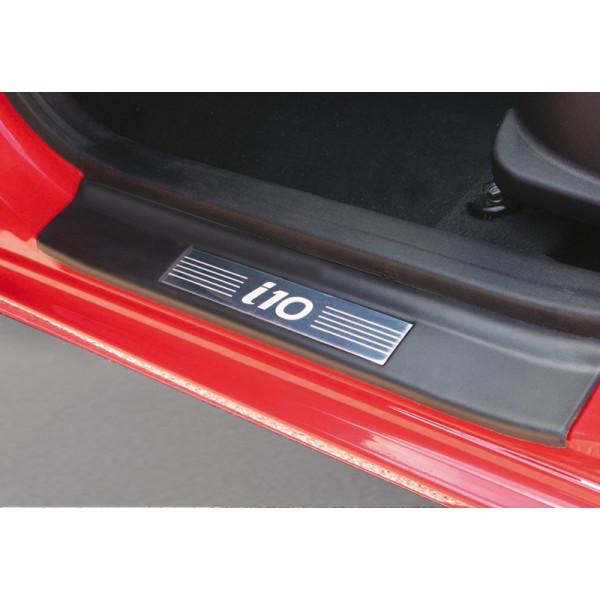 Einstiegsleisten, Hyundai i10, Farbe Schwarz mit Edelstahl-Einlage, 4-teilig